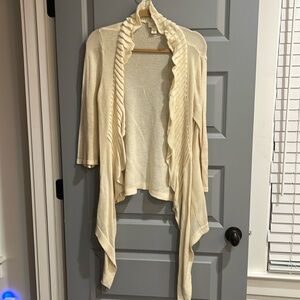 3/4 length sleeve LOFT cardigan with pleated color